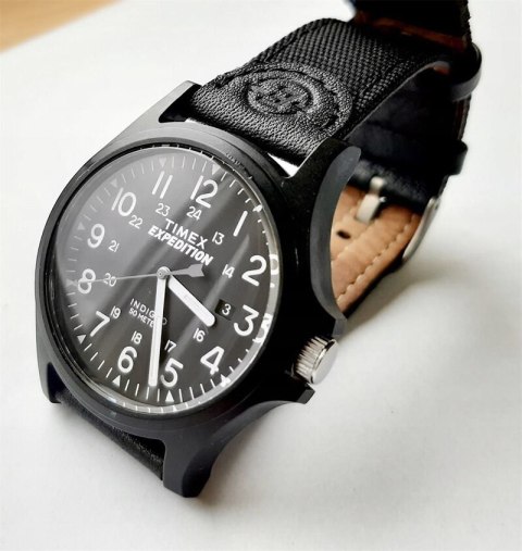 ZEGAREK MĘSKI TIMEX EXPEDITION TW4B08100 (zt106k)