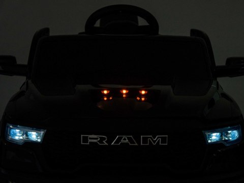 Auto na akumulator elektryczne RAM pickup dla dziecka 4x4 + pilot PA0322