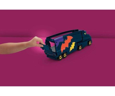 Fisher Price HMX07 Zestaw DC Batwheels Bat Transporter Ciężarówka 2w1