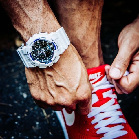 ZEGAREK MĘSKI CASIO G-SHOCK GA-100B-7AER (zd135g)