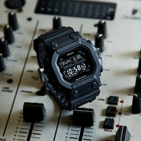 ZEGAREK MĘSKI CASIO G-SHOCK KING OF G GX-56BB-1ER (zd133a)