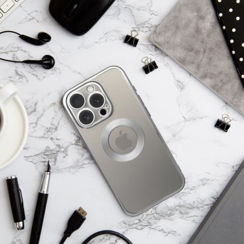 Futerał do iPhone 17 Glam srebrny