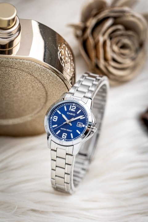 Zegarek Casio Collection LTP-V004D-2B