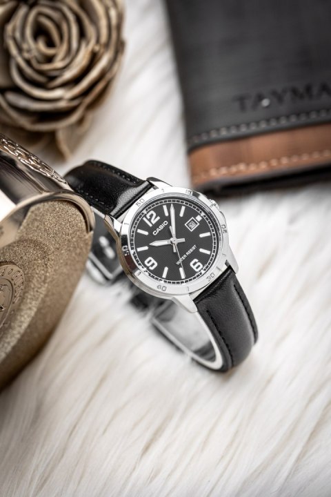 Zegarek Casio Collection LTP-V004L-1B (zd568f)