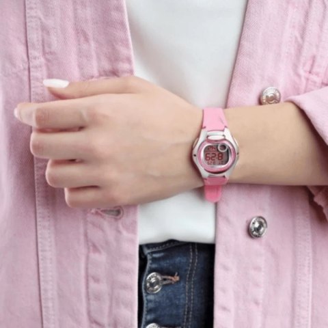 ZEGAREK DZIECIĘCY CASIO LW-200-4B (zd579f)