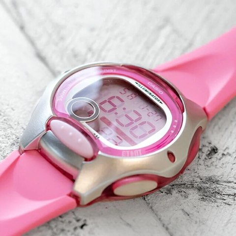 ZEGAREK DZIECIĘCY CASIO LW-200-4B (zd579f)