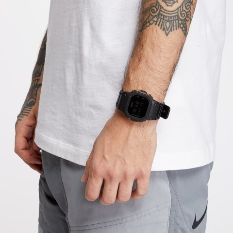 Zegarek Casio G-Shock DW-5600BB-1ER