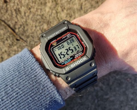 Zegarek Casio G-Shock GW-M5610U-1ER