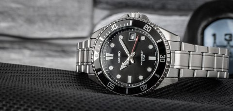 Zegarek Casio Collection MDV-10D-1A1VEF