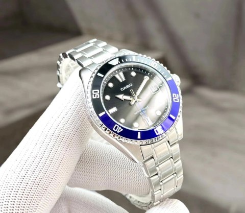 Zegarek Casio Collection MDV-10D-1A2