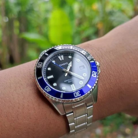 Zegarek Casio Collection MDV-10D-1A2