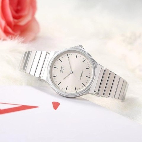 Zegarek Damski Casio MQ-24D-7E + BOX