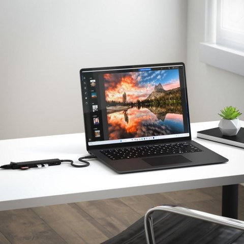 Adapter HUB 7w1 USB C Satechi ST-P7SK czarny