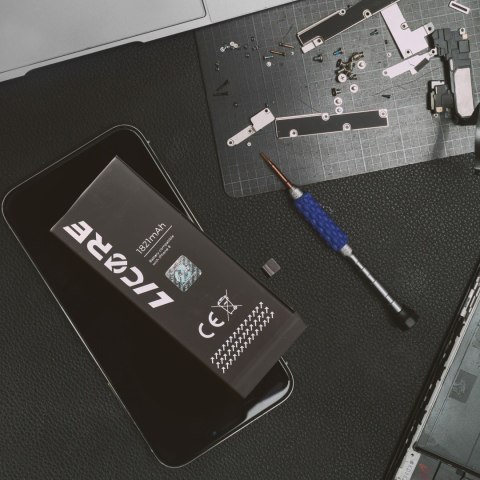 LICORE bateria do IPHONE 14 Pro Max 4323 mAh