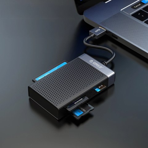 Czytnik kart pamięci Orico CL4D-A3 USB-A 3.0 SD microSD CF MS 5 Gb/s - czarno-srebrny