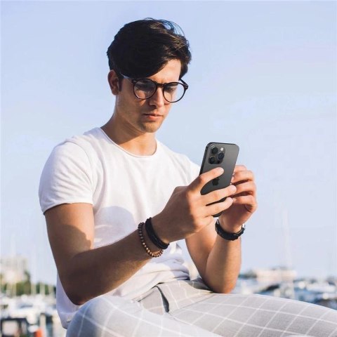 Osłona aparatu Spigen Glas.tR EZ Fit Optik Camera Protector na iPhone 14 Pro / Pro Max / 15 Pro / Pro Max / 16 Pro / Pro Max / 1