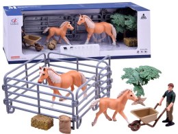Koń i źrebie farmer zestaw malowane figurki ZA2605