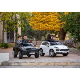 INJUSA Porsche Cayenne S Samochód Dwuosobowy Na Akumulator 12V R/C MP3