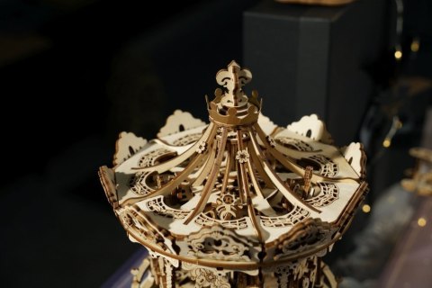 ROBOTIME Drewniane Puzzle 3D - Pozytywka Romantyczna Karuzela
