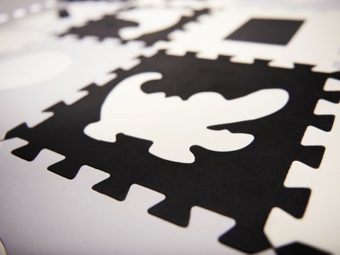 PUZZLE PIANKOWE MATA/KOJEC DLA DZIECI 36EL. CZARNE-SZARE-ECRU