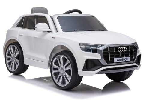 AUTO NA AKUMULATOR AUDI Q8 JJ2066 BIAŁY