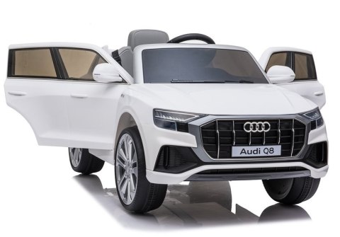 AUTO NA AKUMULATOR AUDI Q8 JJ2066 BIAŁY