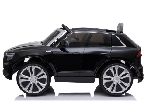AUTO NA AKUMULATOR AUDI Q8 JJ2066 CZARNY
