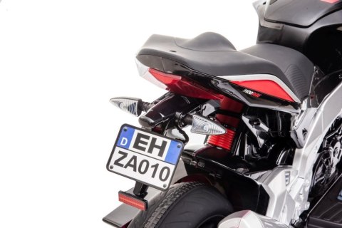 MOTOR NA AKUMULATOR APRILIA TUONO V4 CZERWONY