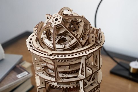 Sky Watcher. Zegar Stołowy z Tourbillonem