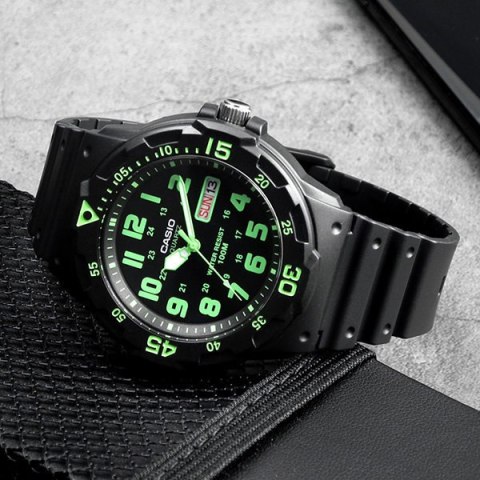 ZEGAREK MĘSKI CASIO MRW-200H-3B (zd147f)