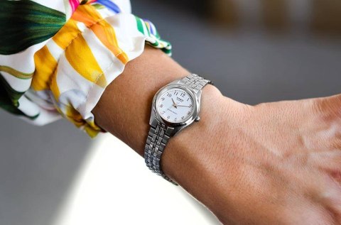 ZEGAREK DAMSKI CASIO LTP-1129A-7BH (zd602a)