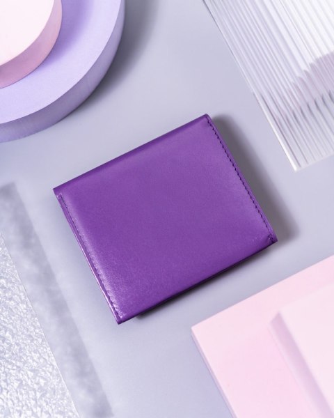 Mały, skórzany portfel damski na karty z systemem RFID Protect - Peterson