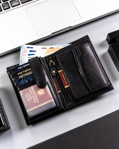 Portfel męski w wersji slim z koziej skóry — Peterson