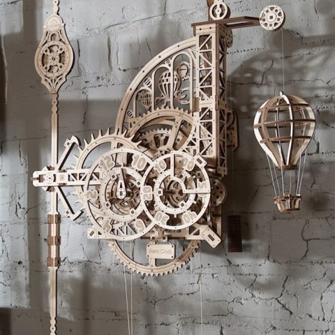 AERO CLOCK. ZEGAR ŚCIENNY Z WAHADŁEM