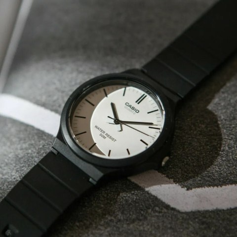 ZEGAREK MĘSKI CASIO MW-240-7E (zd166i) - KLASYKA