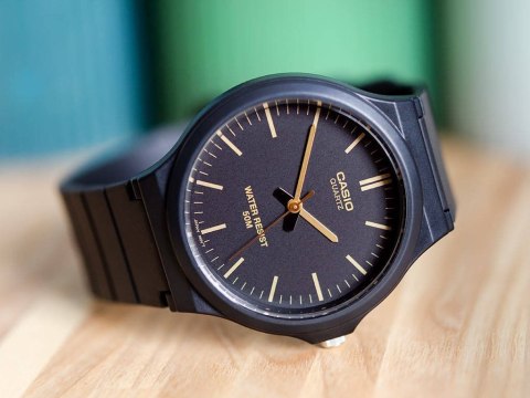 ZEGAREK MĘSKI CASIO MW-240-1E2 (zd166c) - KLASYKA